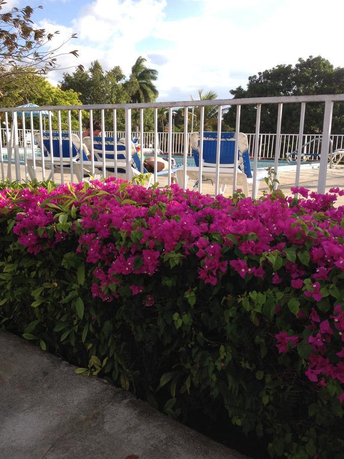 Montego Bay Club-Delux Seaside Condo Exterior photo
