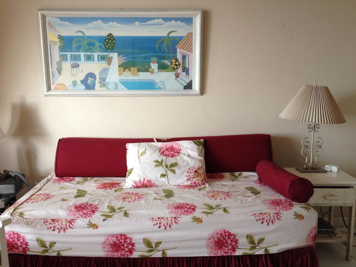 Montego Bay Club-Delux Seaside Condo Exterior photo